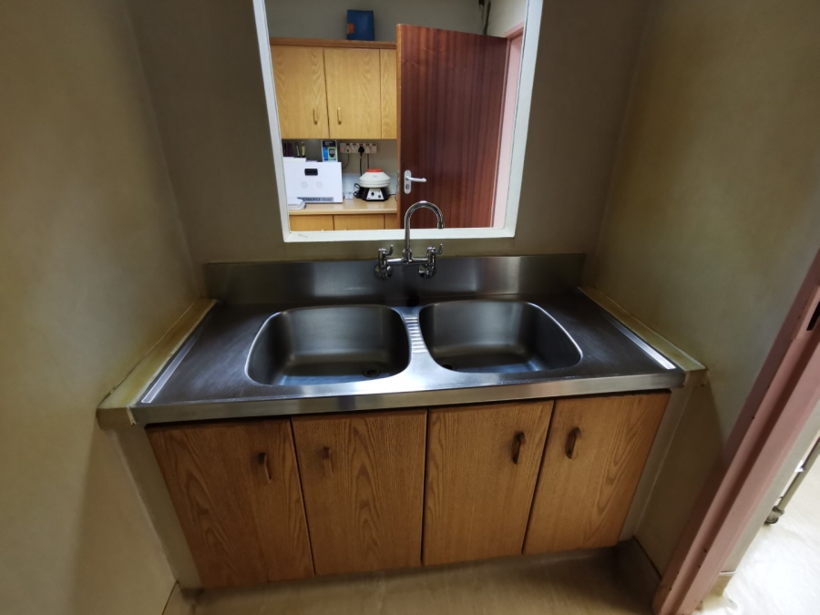 Commercial Property for Sale in Wilkoppies North West